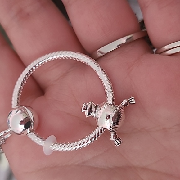 Bundle 3 pieces Deal - 45 CM  Girl Charm + Pendant + Necklace - Picture 4 of 9